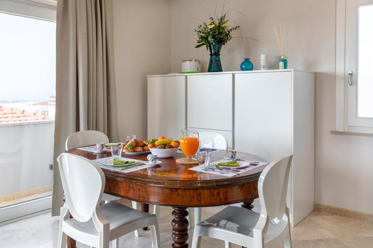 - Sea View Apartment Viareggio