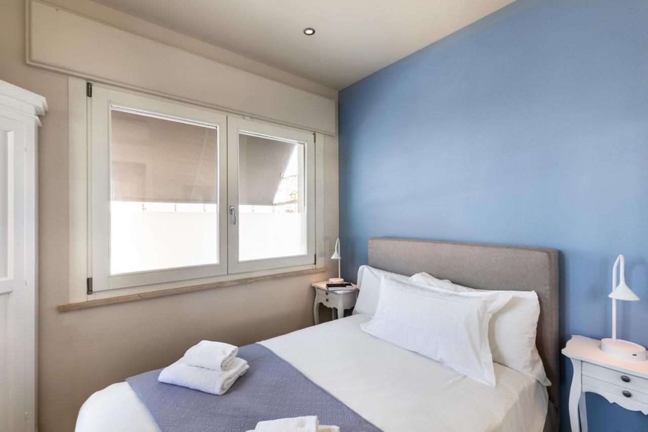 - Sea View Apartment *